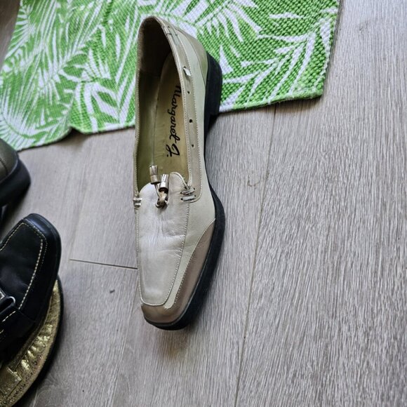 vintage 80s 90s Margaret J Gold Tassle flat low heel loafer - Picture 6 of 10